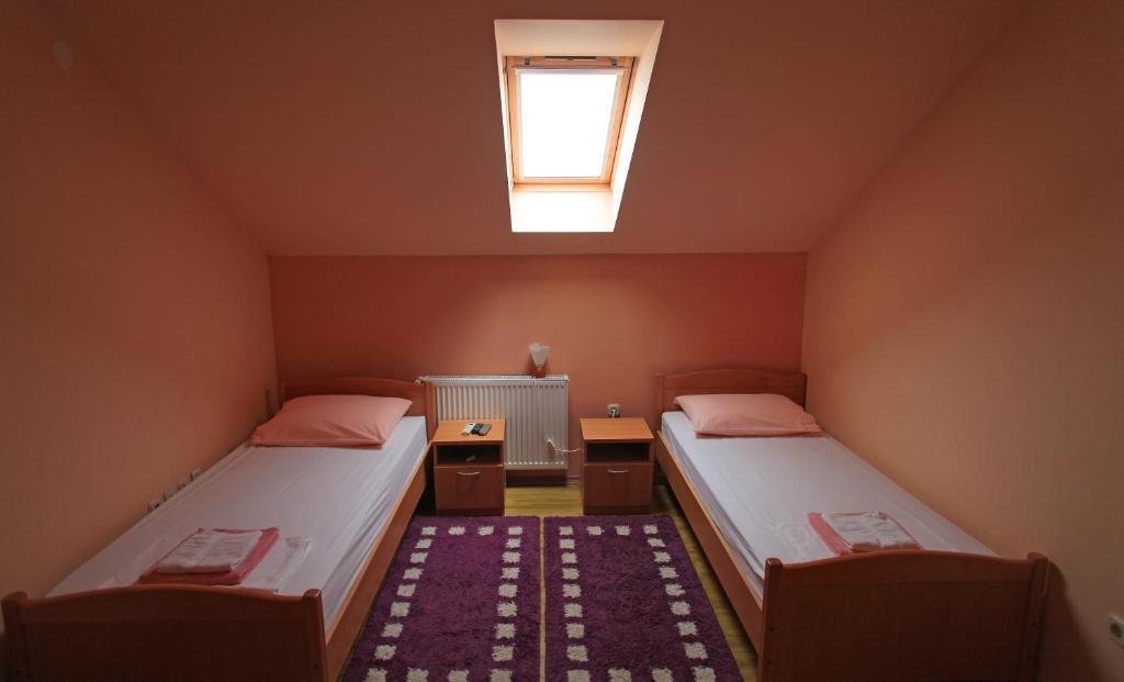 Apartments Klanac Osijek Zewnętrze zdjęcie